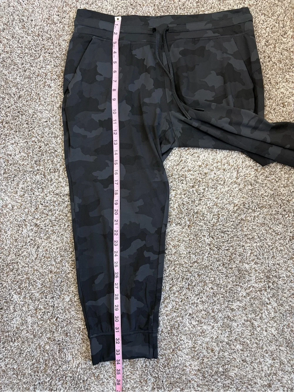 lululemon athletica Black Camo Jogger Pants crop